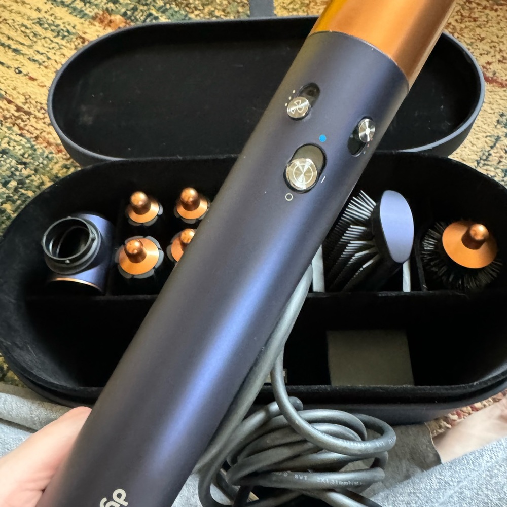 Dyson Airwrap Multi-Styler Complete